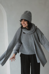 Knitted Scarf Grey Melange