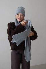 Rib-knit hat in grey melange