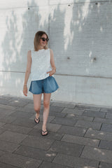 Top mit Stickerei White