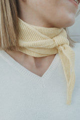 Nachhaltiges Mini-Halstuch in Butter Yellow – fair produziert – Clara Himmel