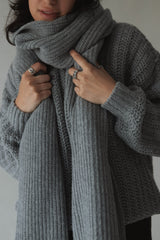 Knitted Scarf Grey Melange
