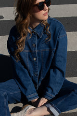 Nachhaltige Jeansjacke in Indigo – faire Produktion – Clara Himmel