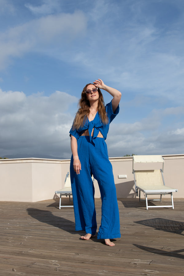 Jumpsuit aus Musselin mit Schleife Royalblau