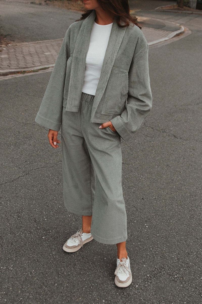 Cordjacke Faded Green
