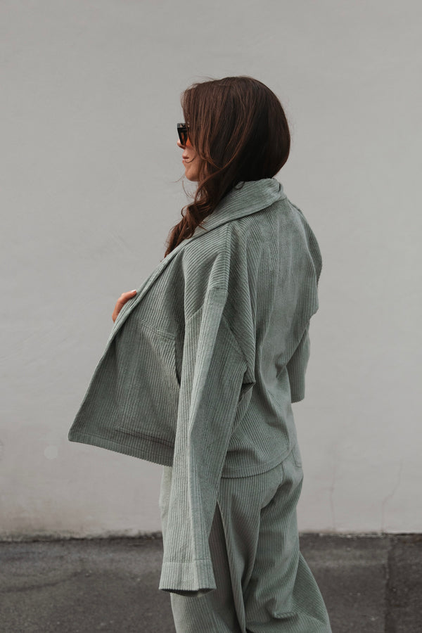 Cordjacke Faded Green