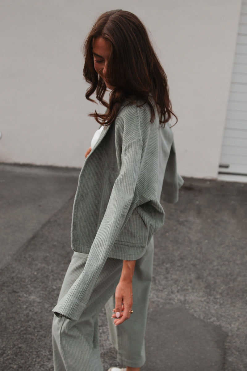 Cordjacke Faded Green