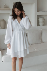 Nachhaltiges Kleid aus Musselin in Off-White – fair produziert – Clara Himmel