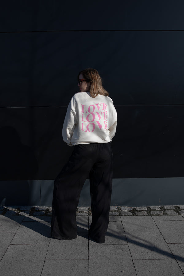 Oversize–Sweater Ivory LOVE