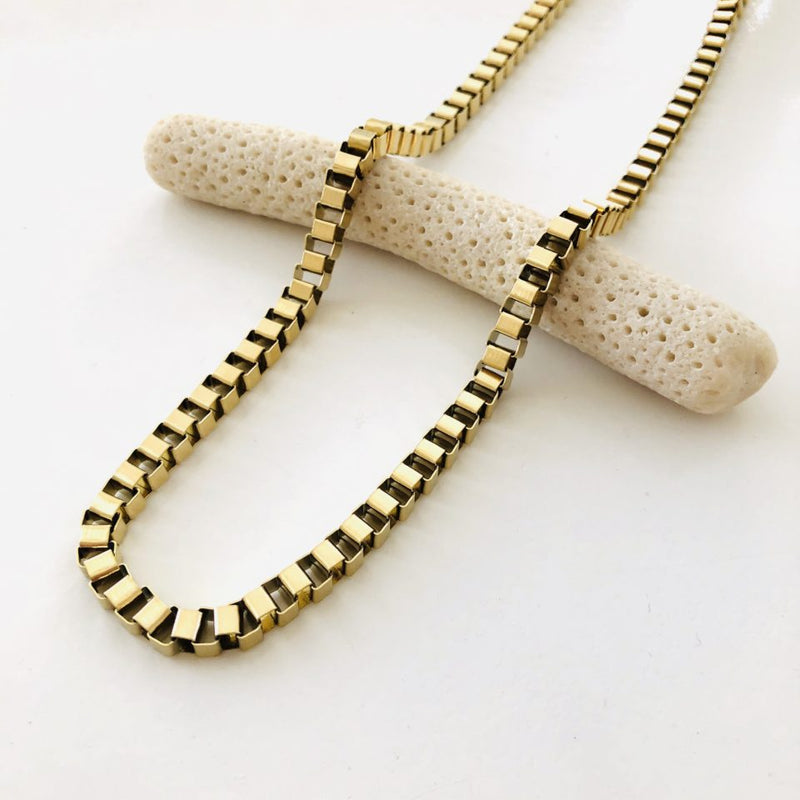 BOX CHAIN NECKLACE GOLD PLATED